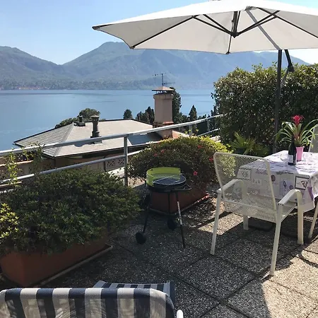 Dario In Con Piscina E Campi Da Tennis Ad * Oggebbio